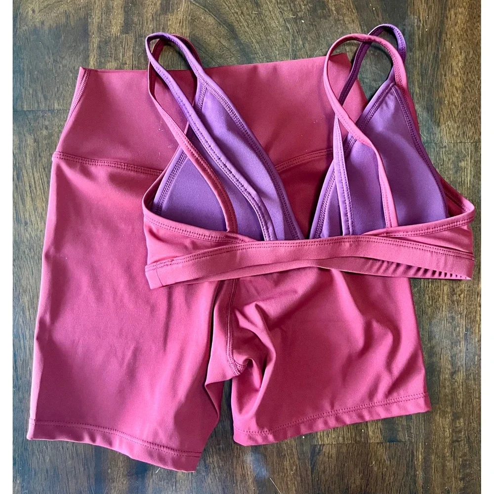 Berry Pink 2 Piece Activewear Set V-Neck Sports Bra & High Waist Biker Shorts S
